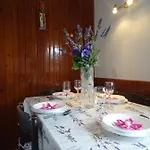 Iris Na Uzvisini S Terasom Διαμέρισμα