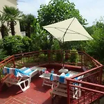 Διαμέρισμα Iris Na Uzvisini S Terasom Ριέκα