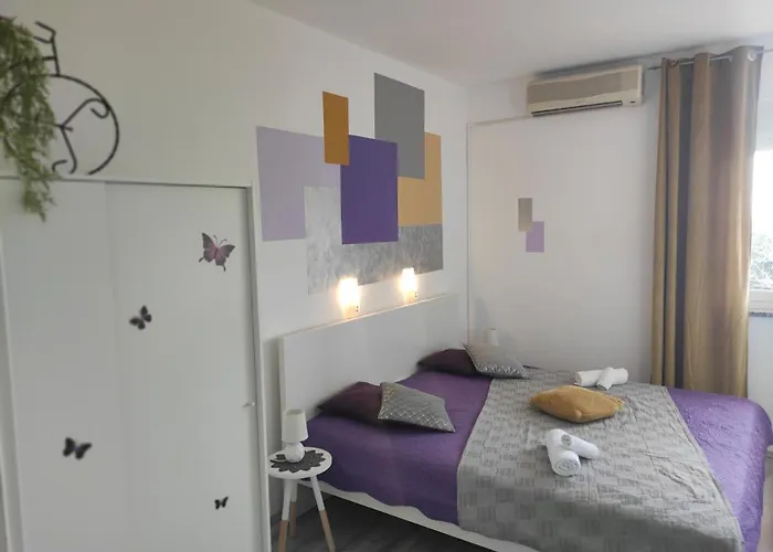 Apartman Iris Na Uzvisini S Terasom Διαμέρισμα Ριέκα